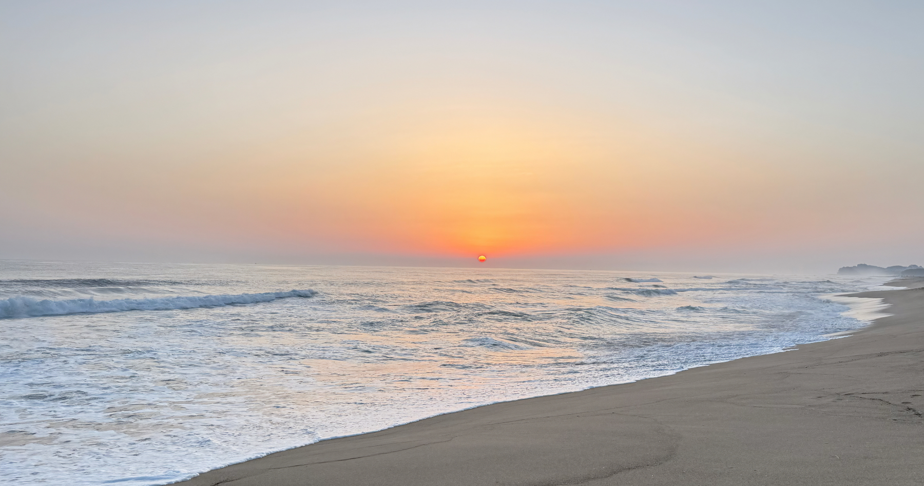 🌊 Pourquoi les bijoux inspirés de l’océan symbolisent la liberté