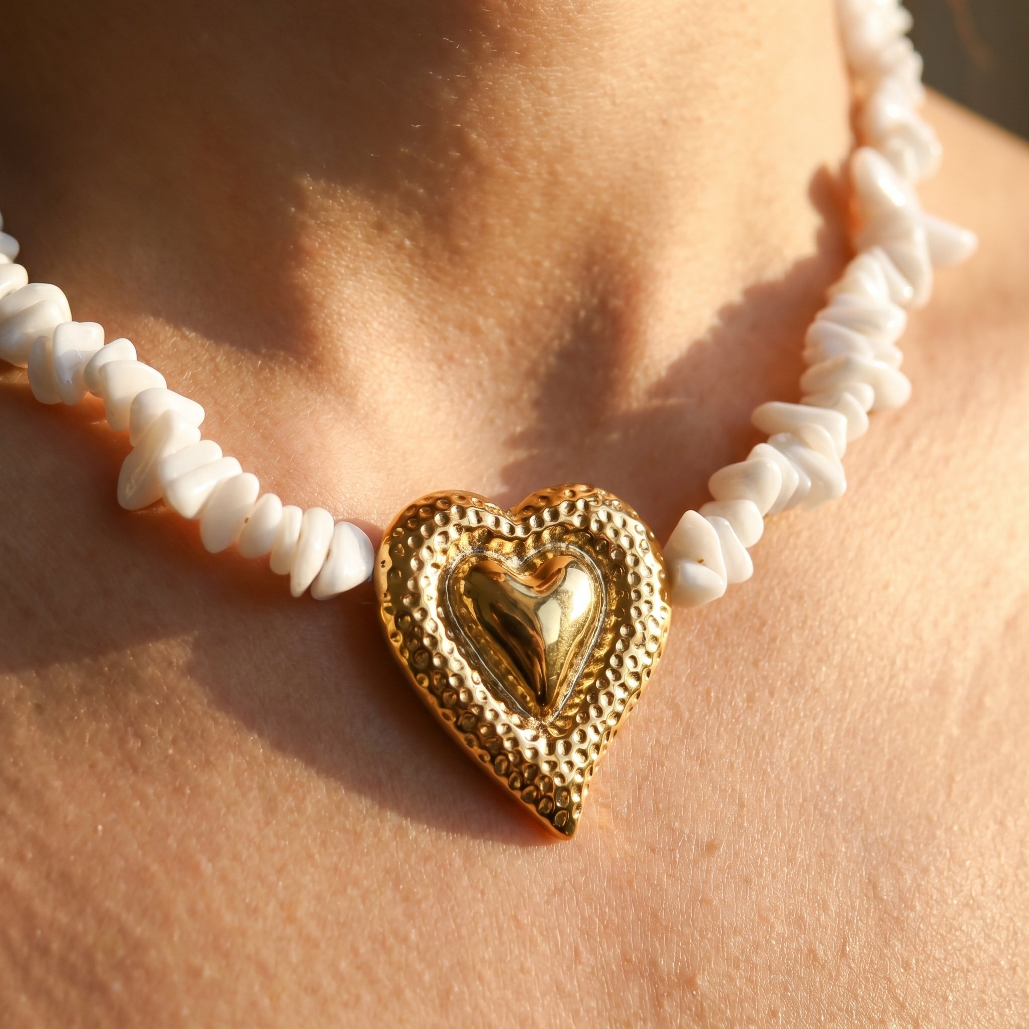 Santeva – Collier talisman & charms