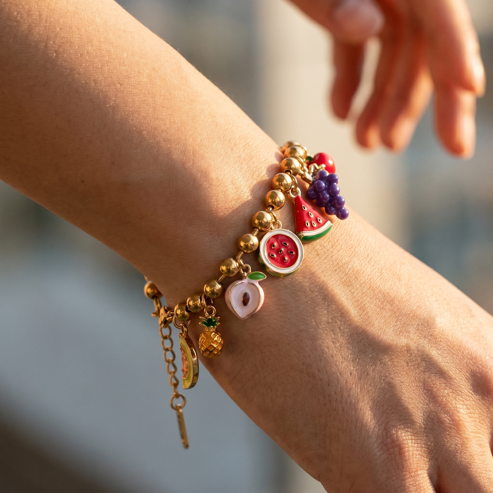 Saraya – Bracelet doré tropical